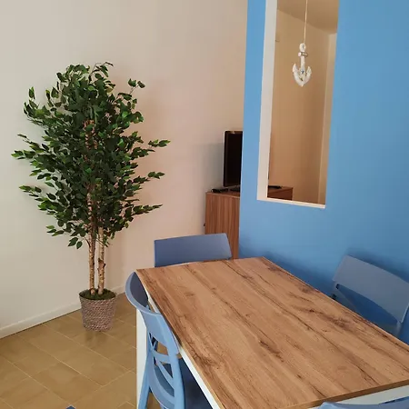 House סן ניקולה ארצ'לה