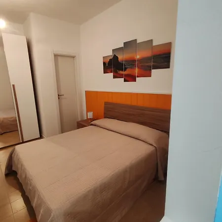 House סן ניקולה ארצ'לה